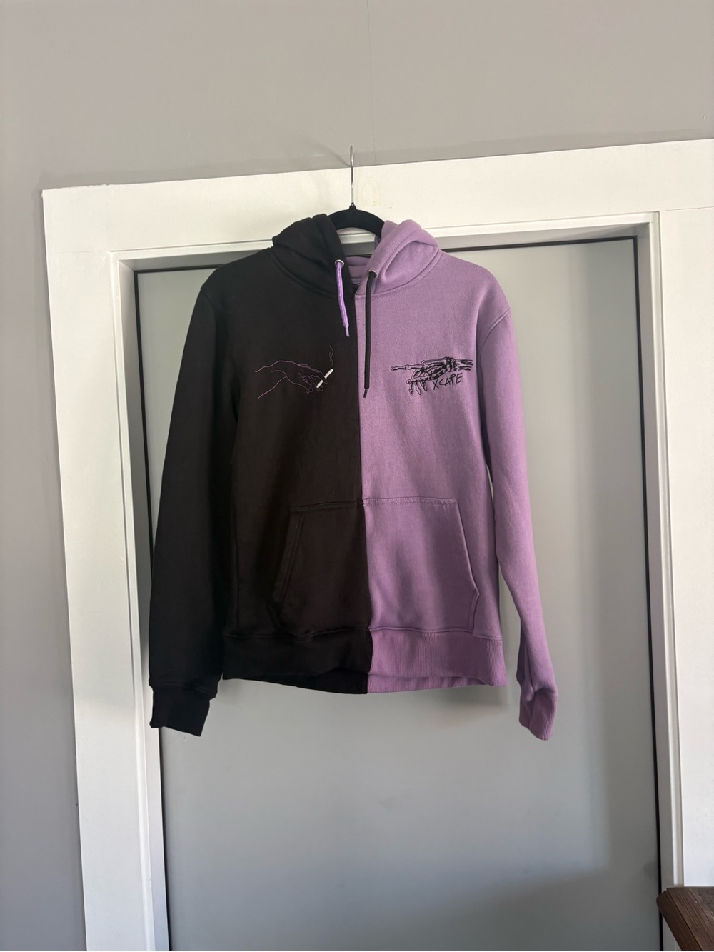 Xcape color block hoodie